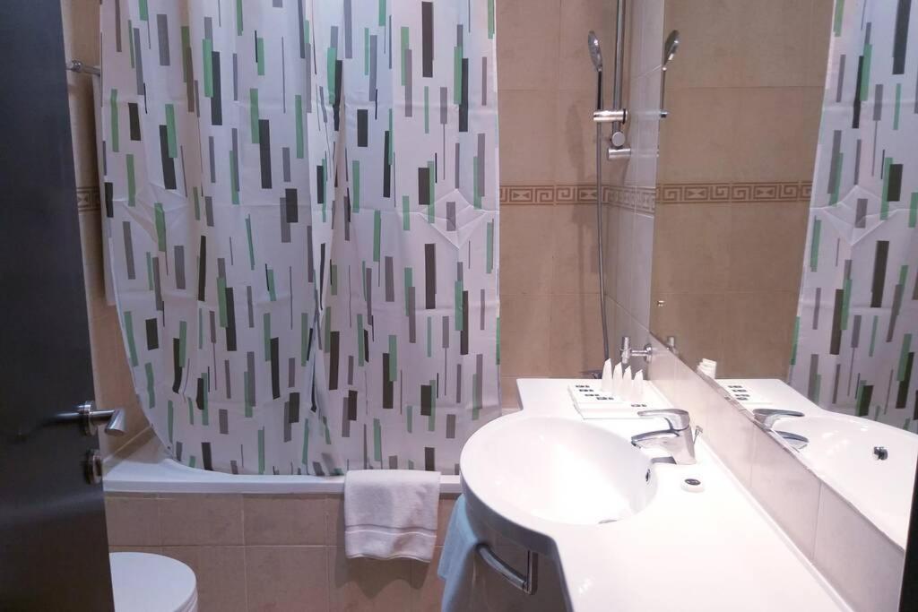 Lovely 1-Bedroom Apartment In The Heart Of Dubai Marina Zewnętrze zdjęcie